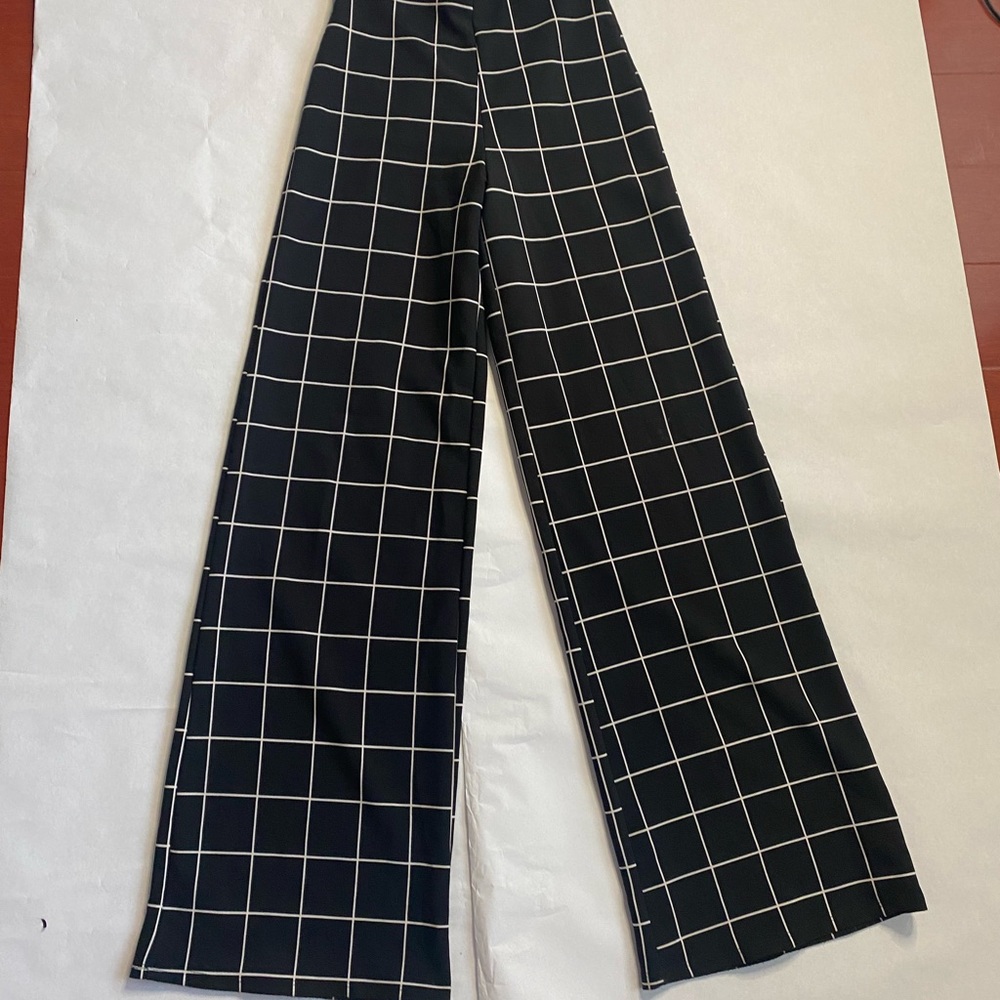 Black And white flared dress pants - Picture 4 of 6